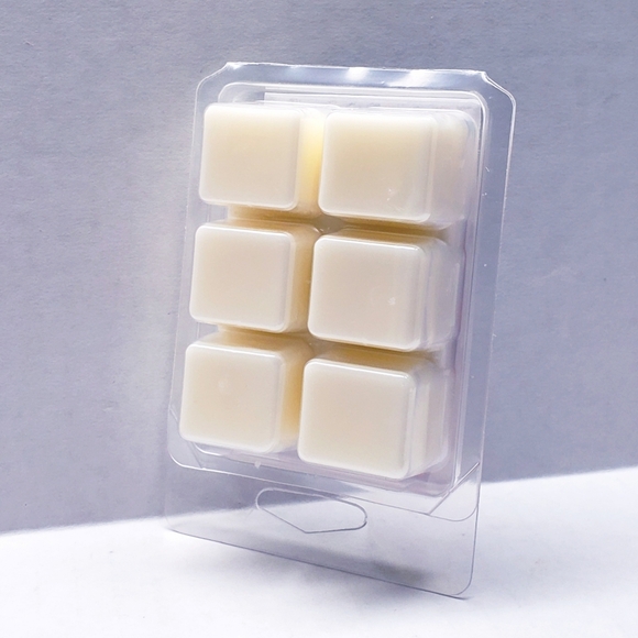 FOREVER RED -Bath & Body Works Candle Wax Melts- $8 per pack - Picture 2 of 9